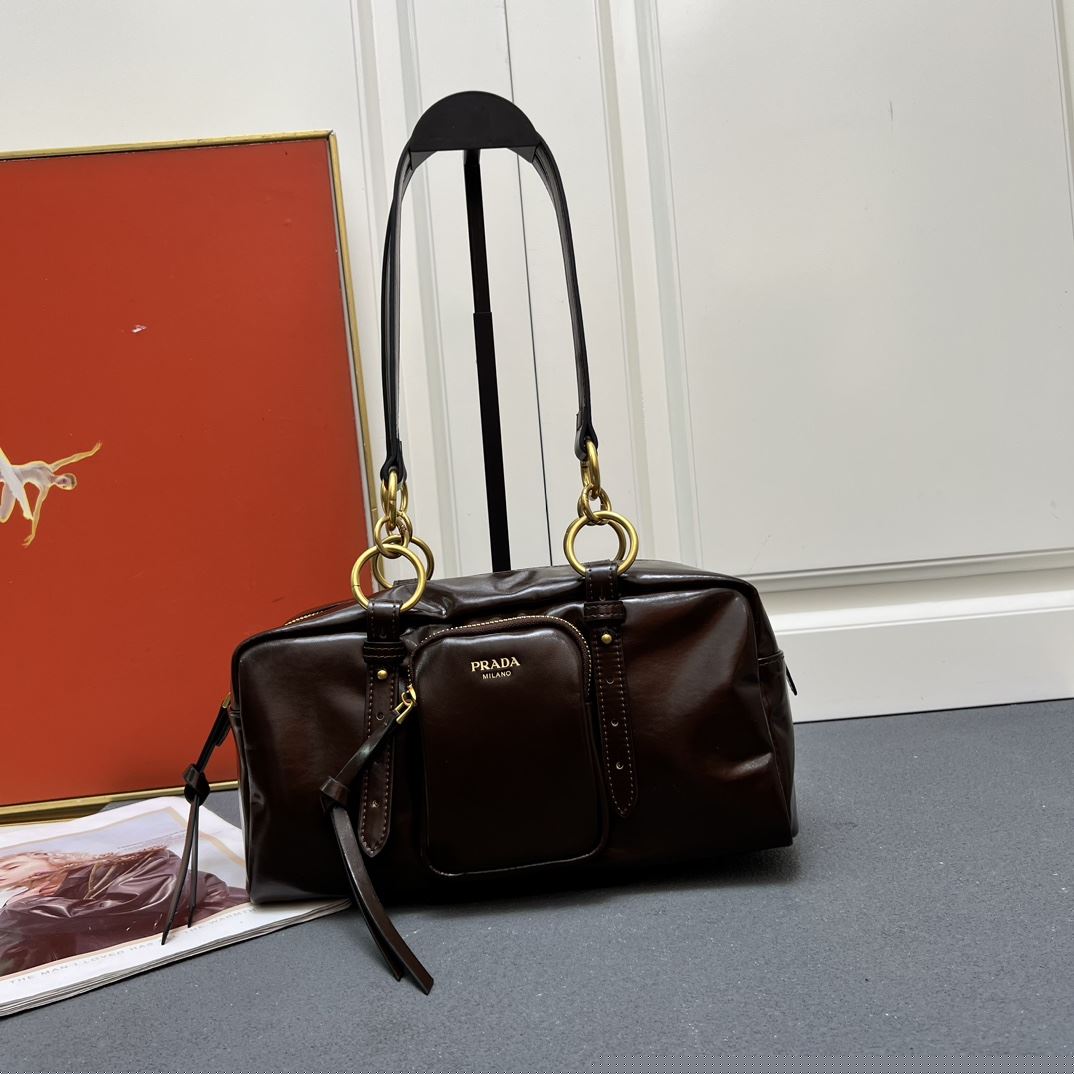 Pra*a top handle bags